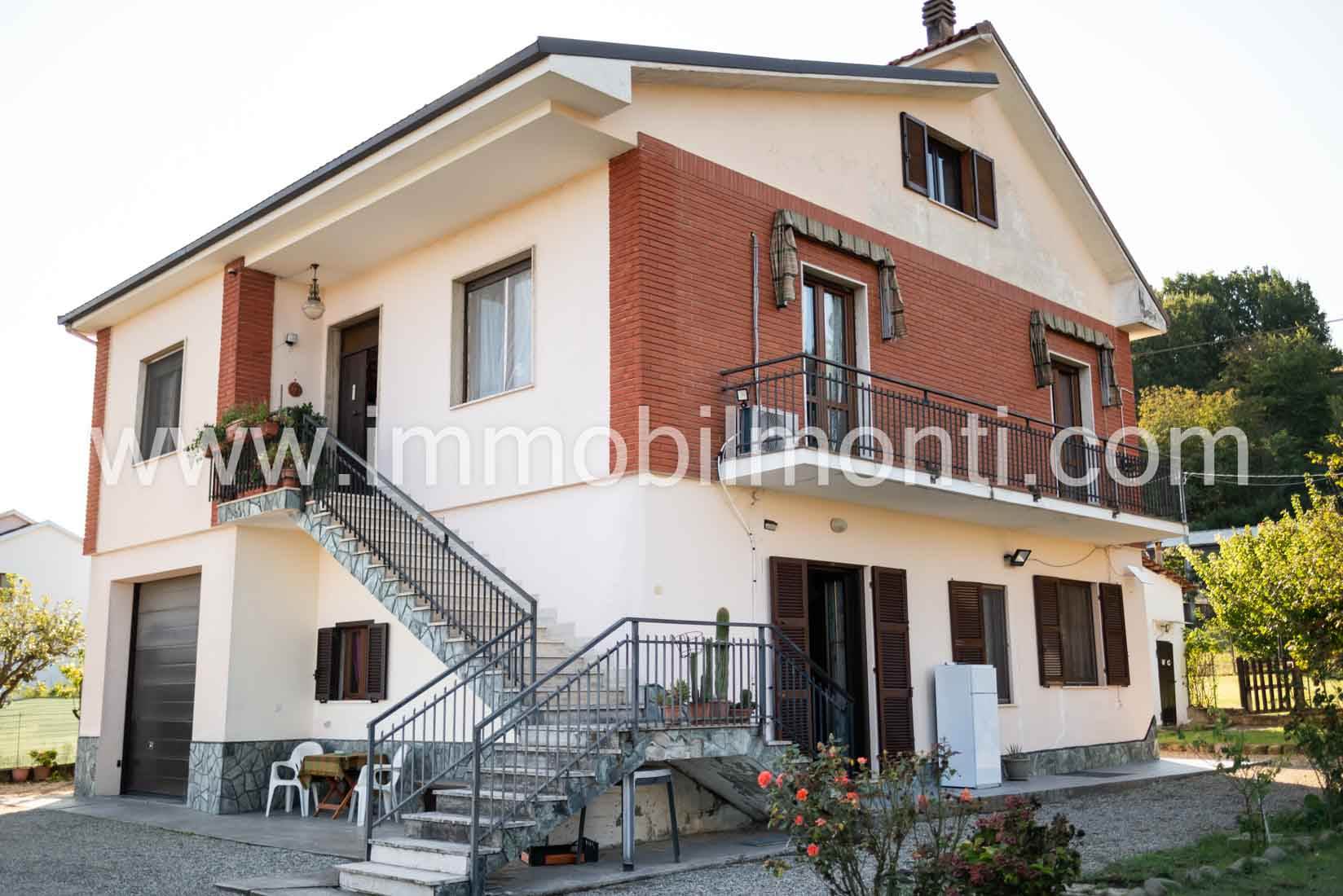 House in Borgo Lavandara - view 1