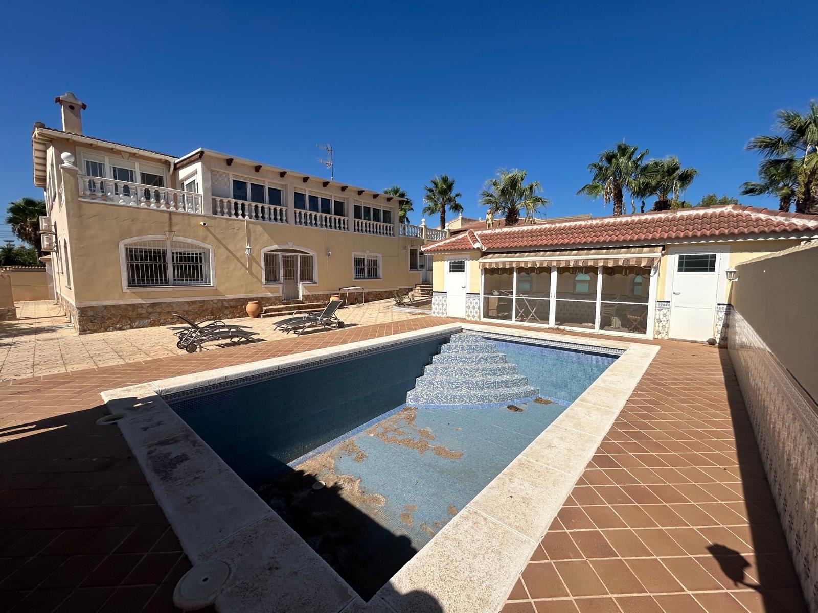 Villa in Ciudad Quesada - view 1