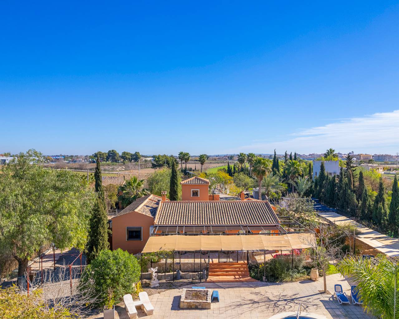House in Catral - view 1