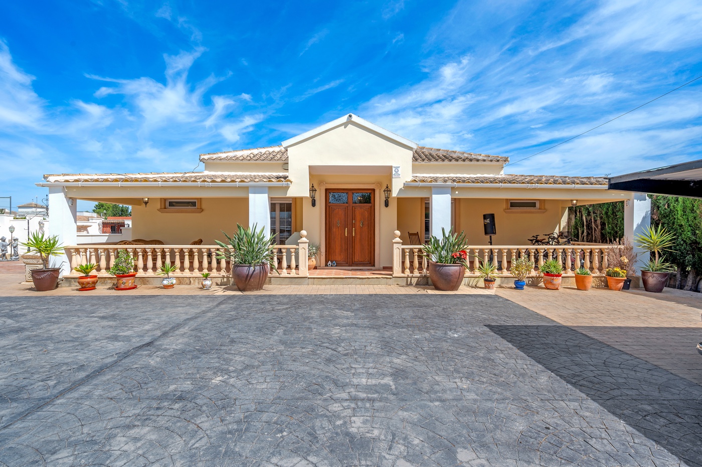 House in Heredades - view 1