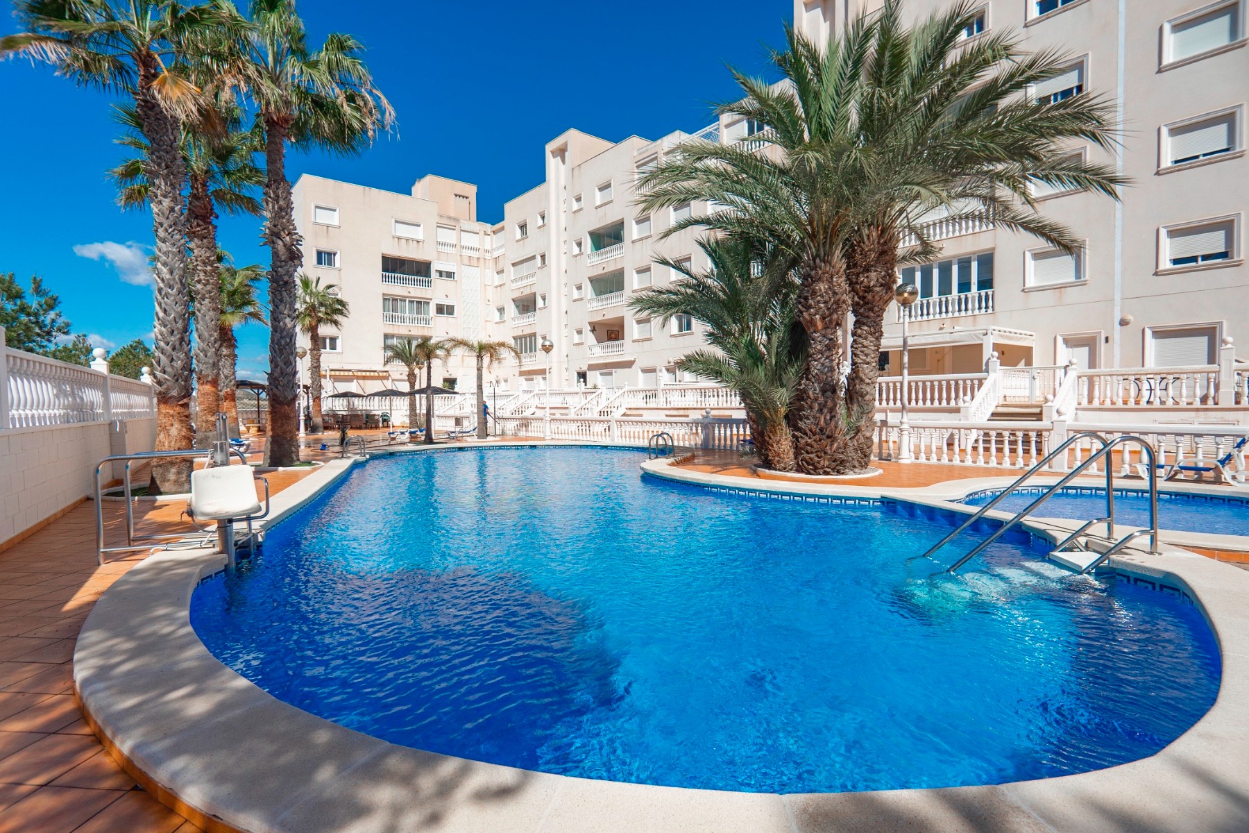 Apartment in Guardamar del Segura - view 1