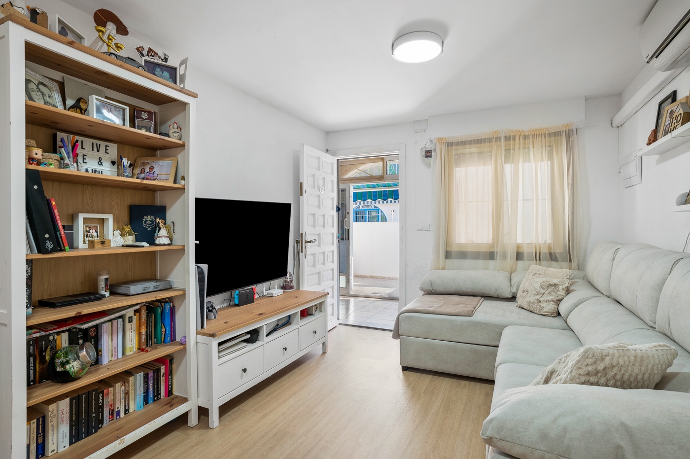 House in El Chaparral - view 1