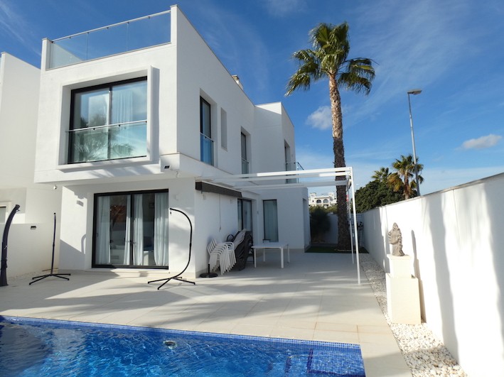 Villa in Ciudad Quesada - view 1