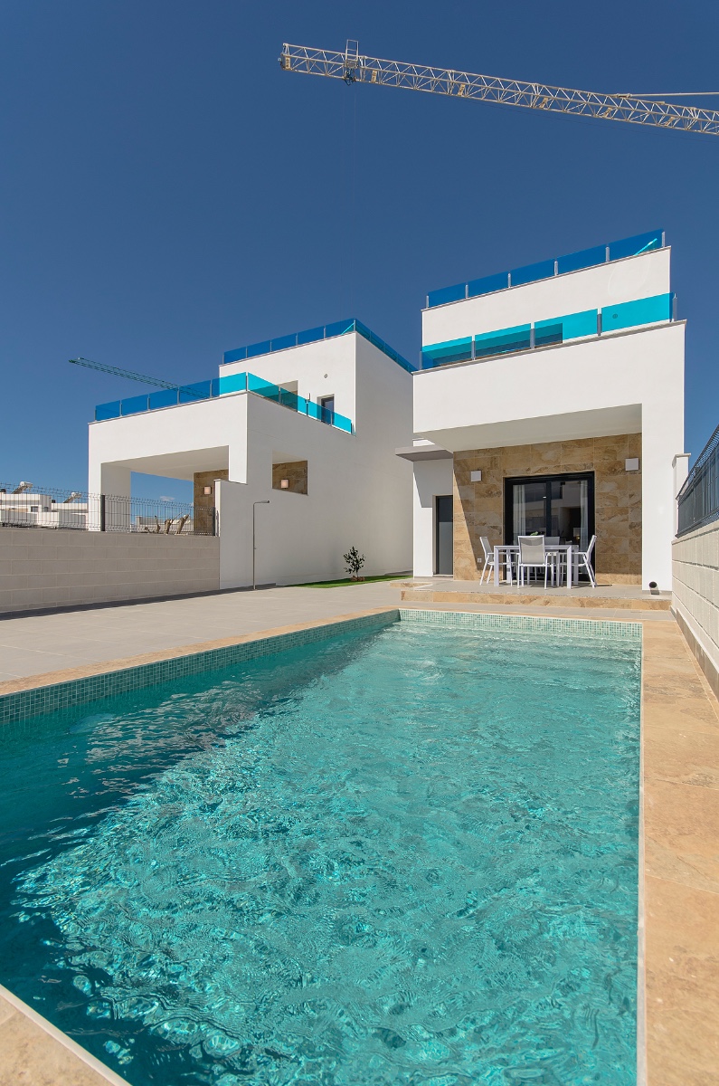House in Urbanizacion los Balcones - view 1