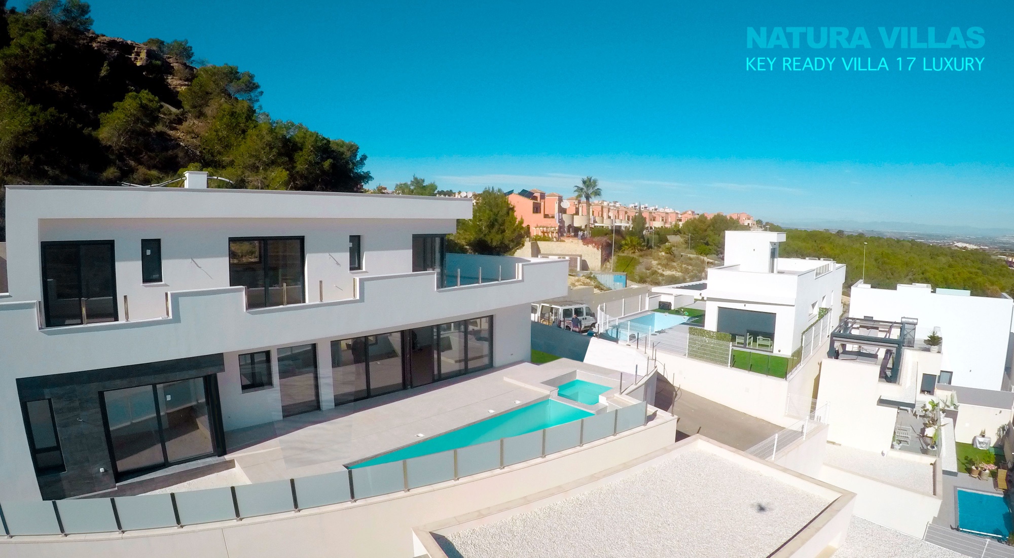 House in Alicante - view 1