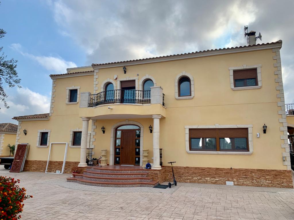 House in Urbanizacion los Balcones - view 1