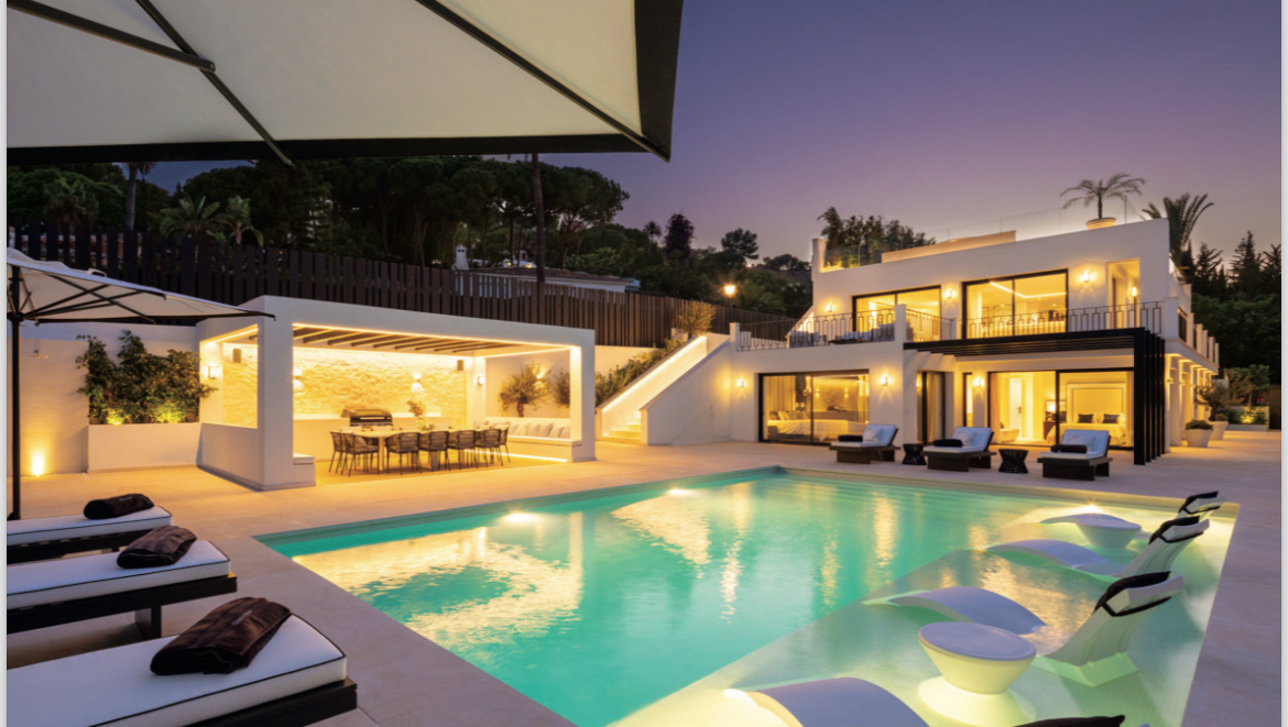 House in Marbella Del Este - view 1