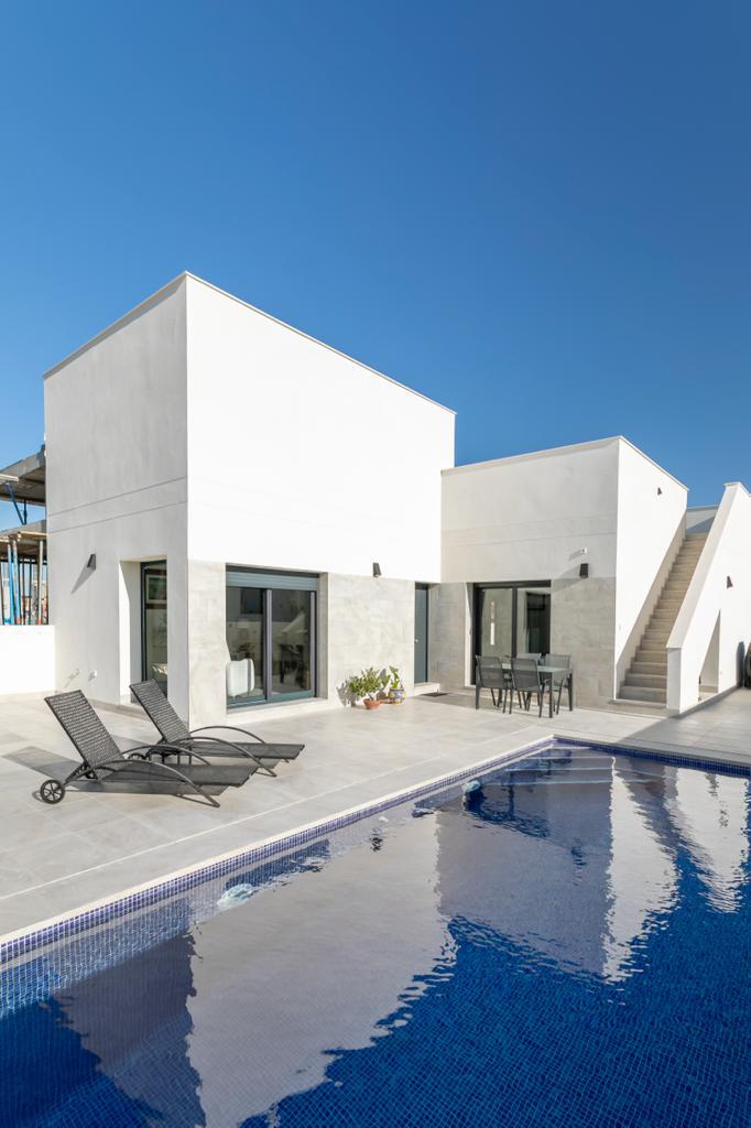 House in Alicante - view 1