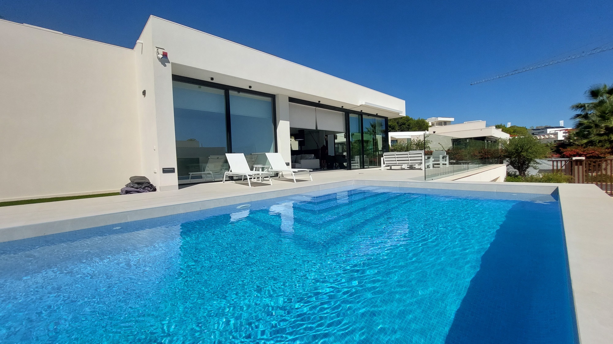 House in Urbanizacion los Balcones - view 1