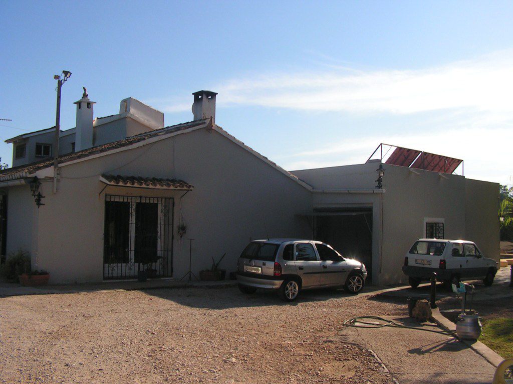 Villa in Alicante - view 1