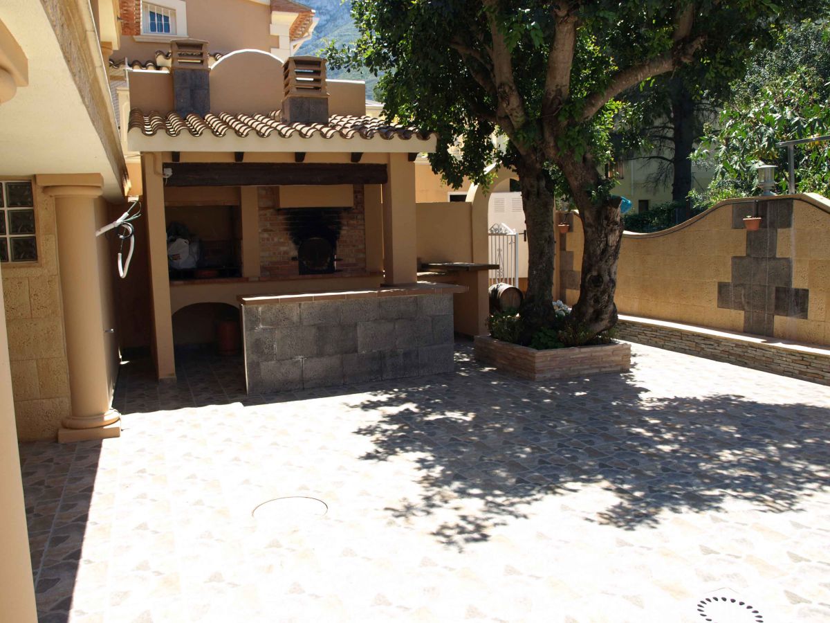 Villa in Denia - view 1