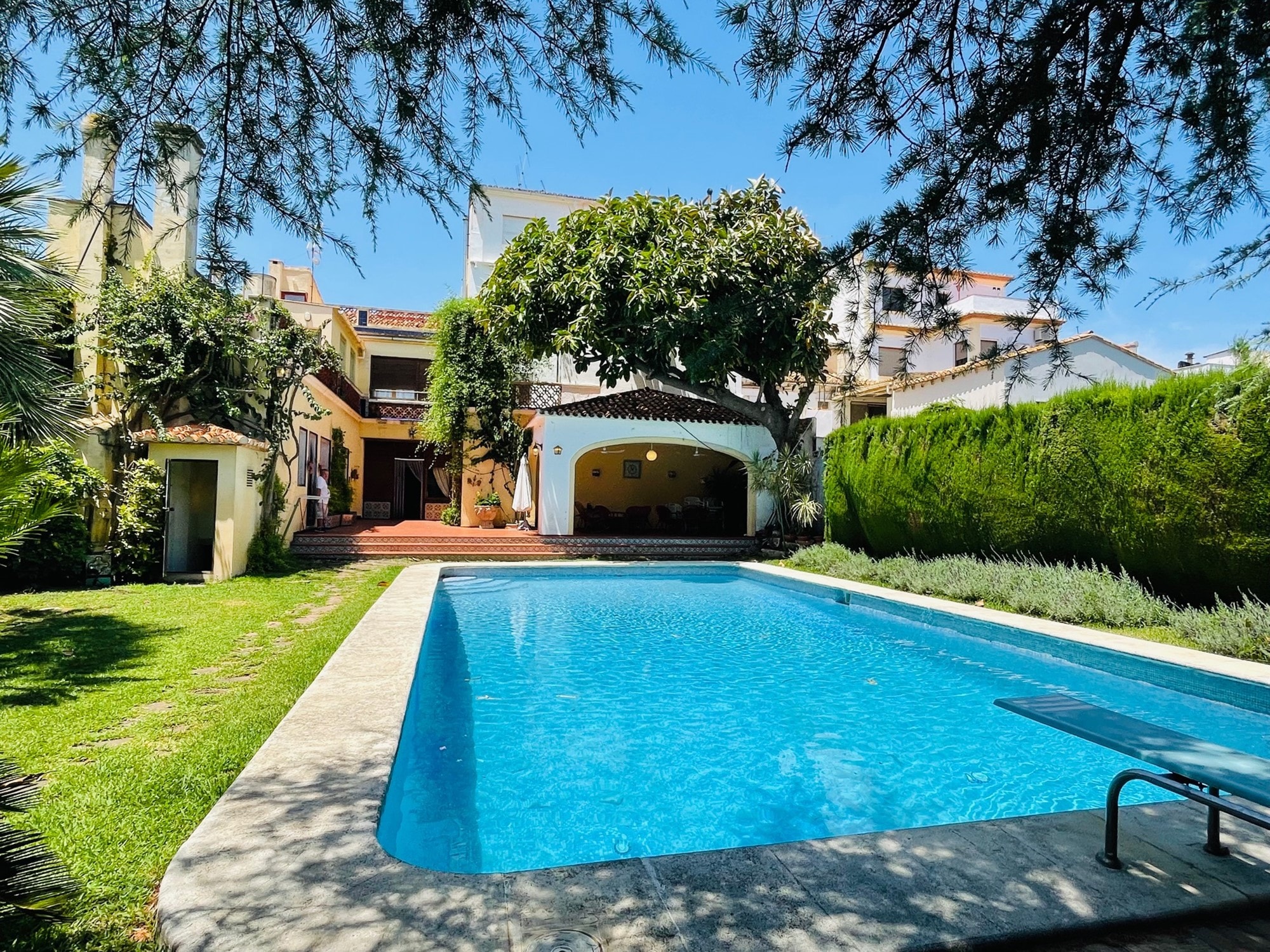 House in Alicante - view 1