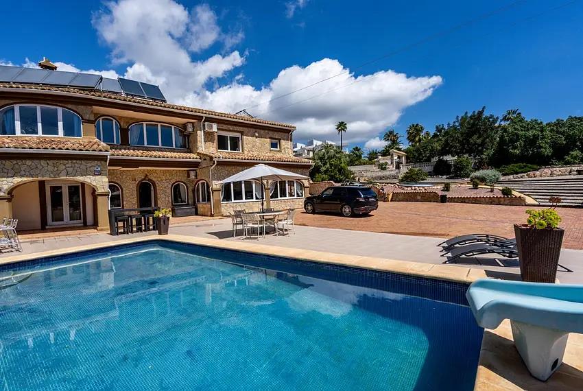 Villa in Moraira - view 1
