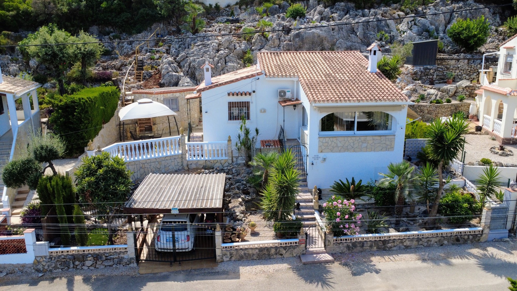 Villa in Corbalan - view 1