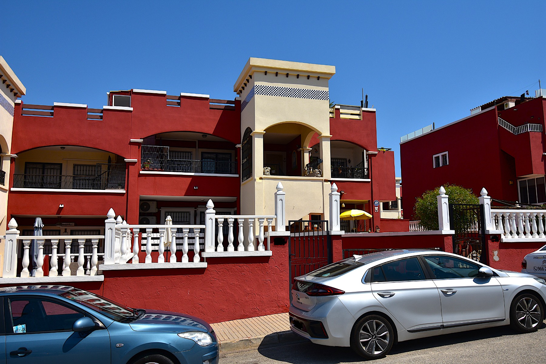 Apartment in Urbanizacion los Balcones - view 1