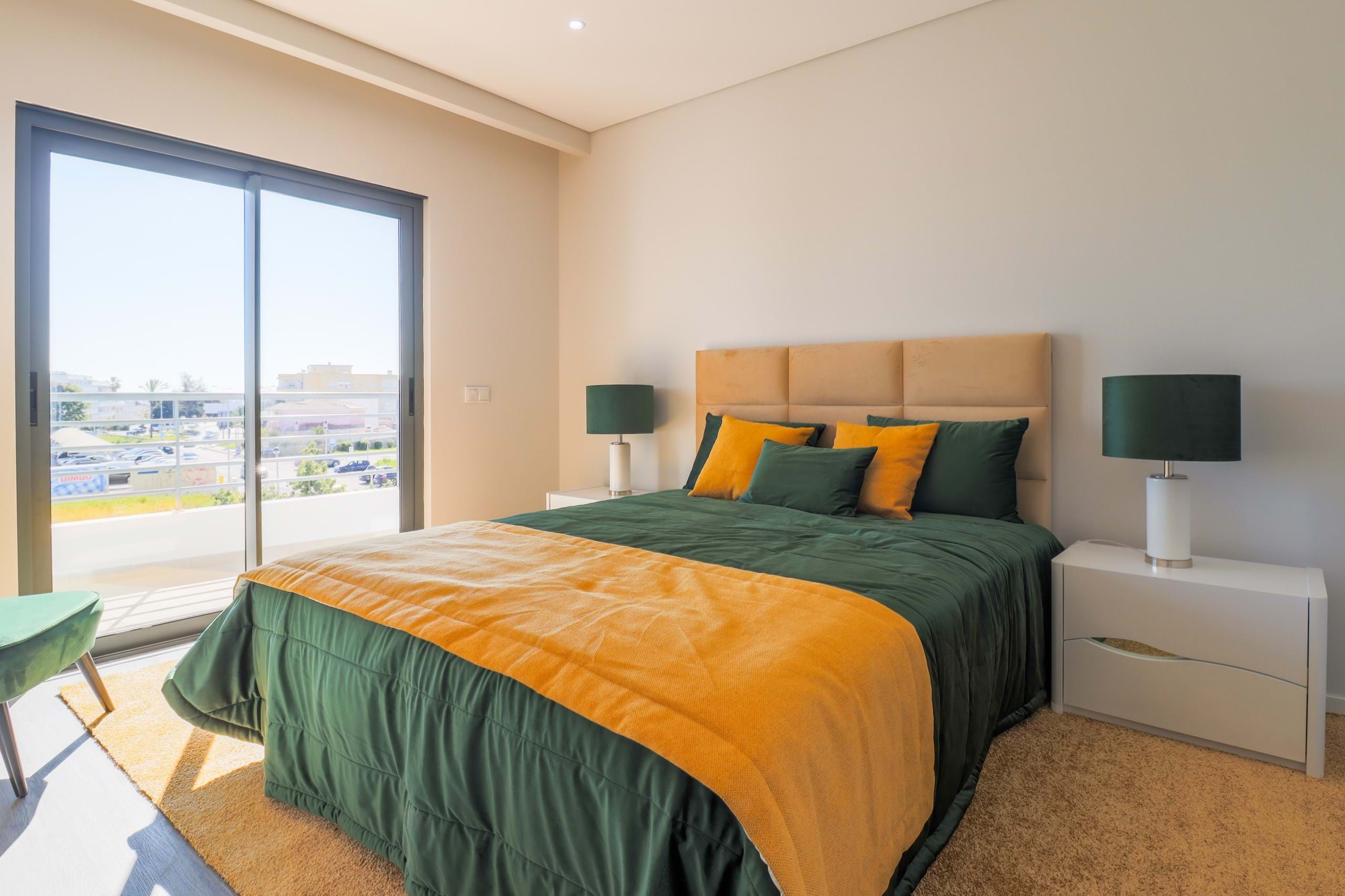 Apartment in Quelfes - view 1
