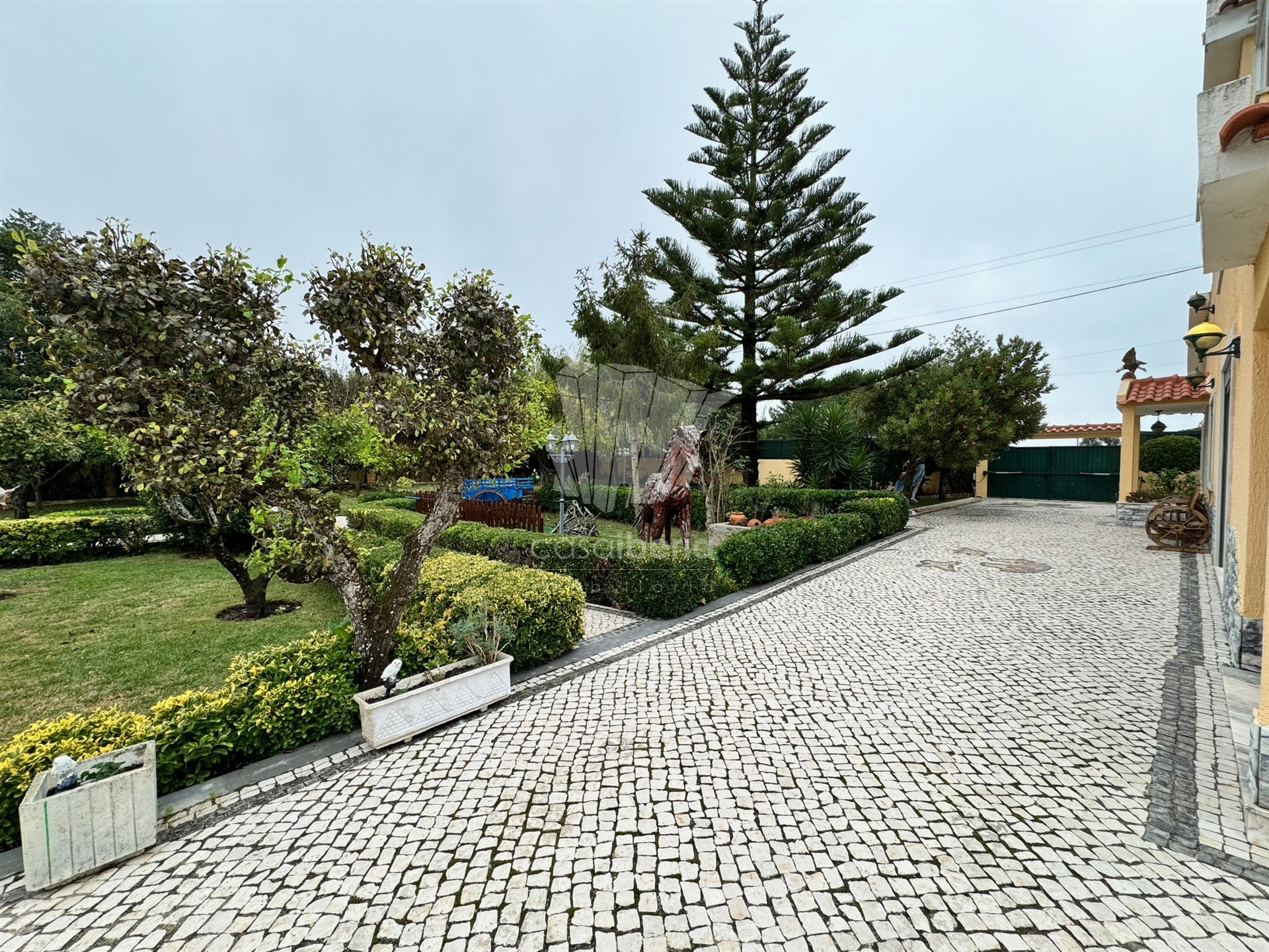 House in Sintra - view 1