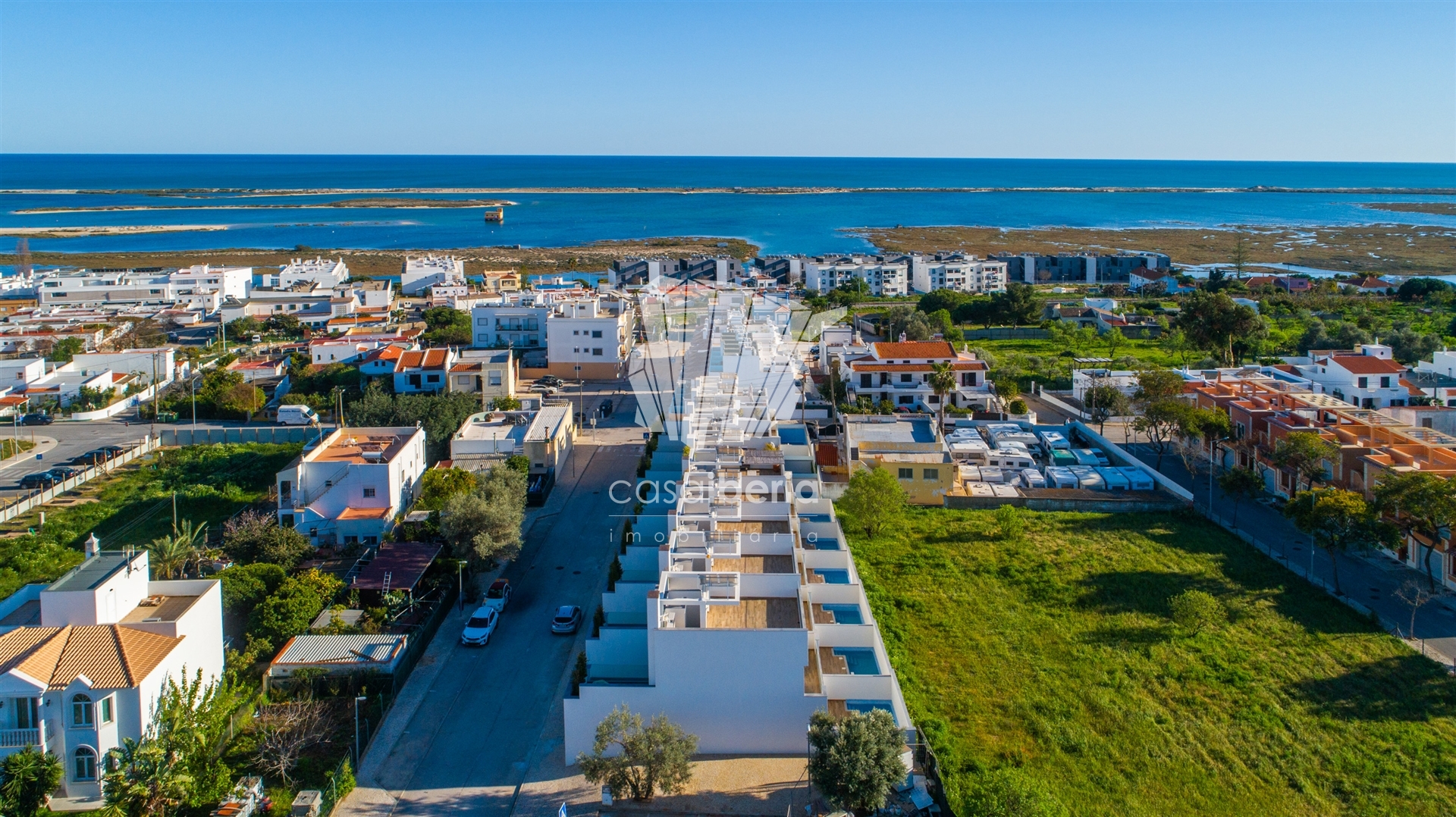House in Fuzeta - view 1
