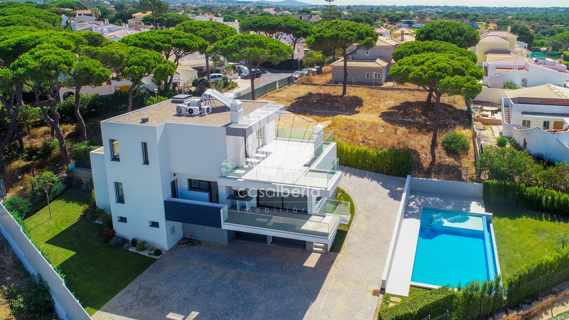 House in Quarteira - view 1