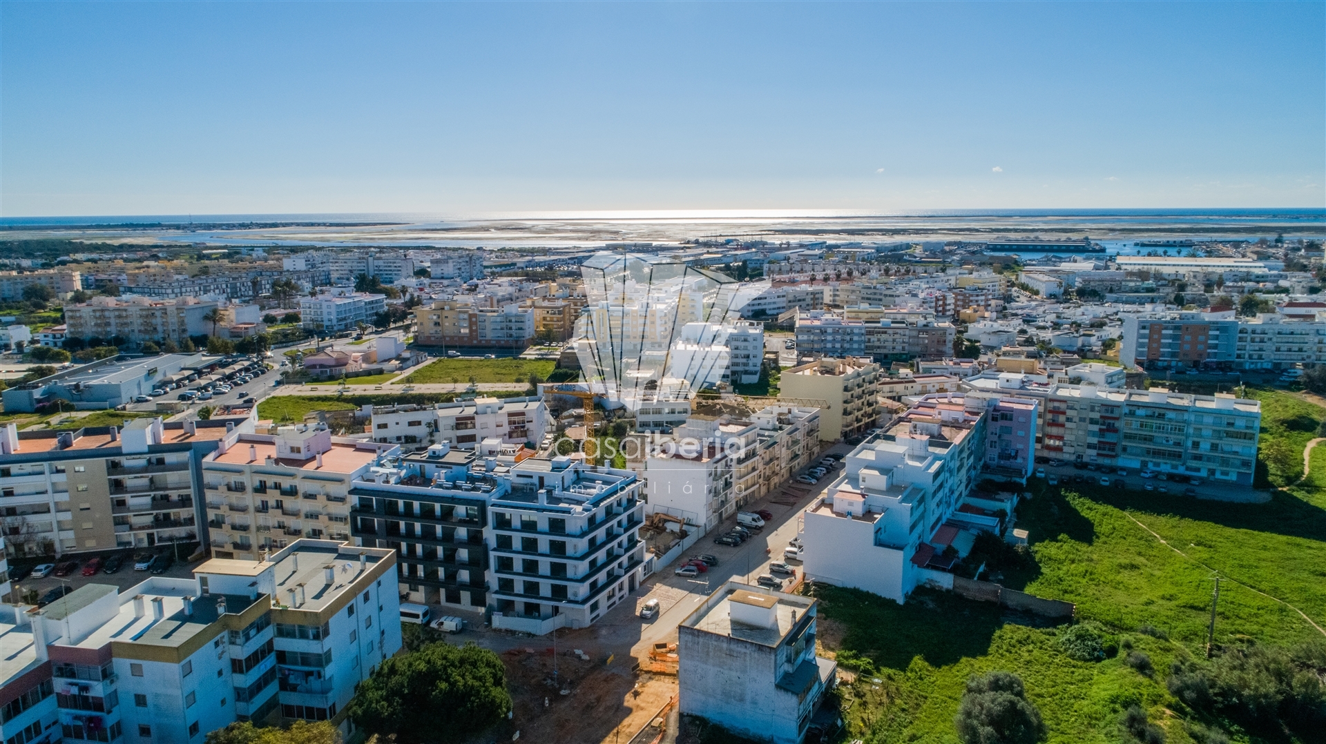 Apartment in Quelfes - view 1