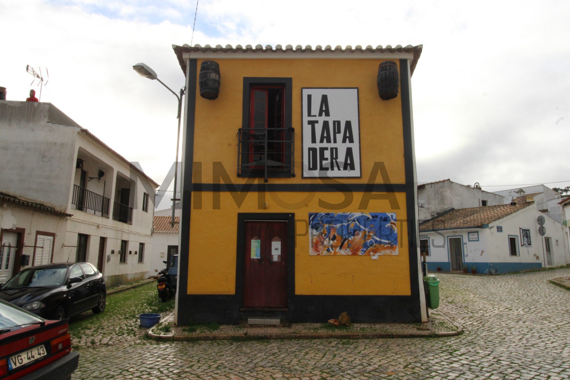 House in Barao de Sao Joao - view 1