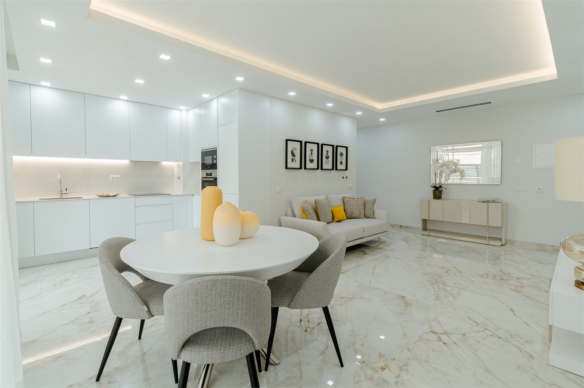 Apartment in Lagos - view 1