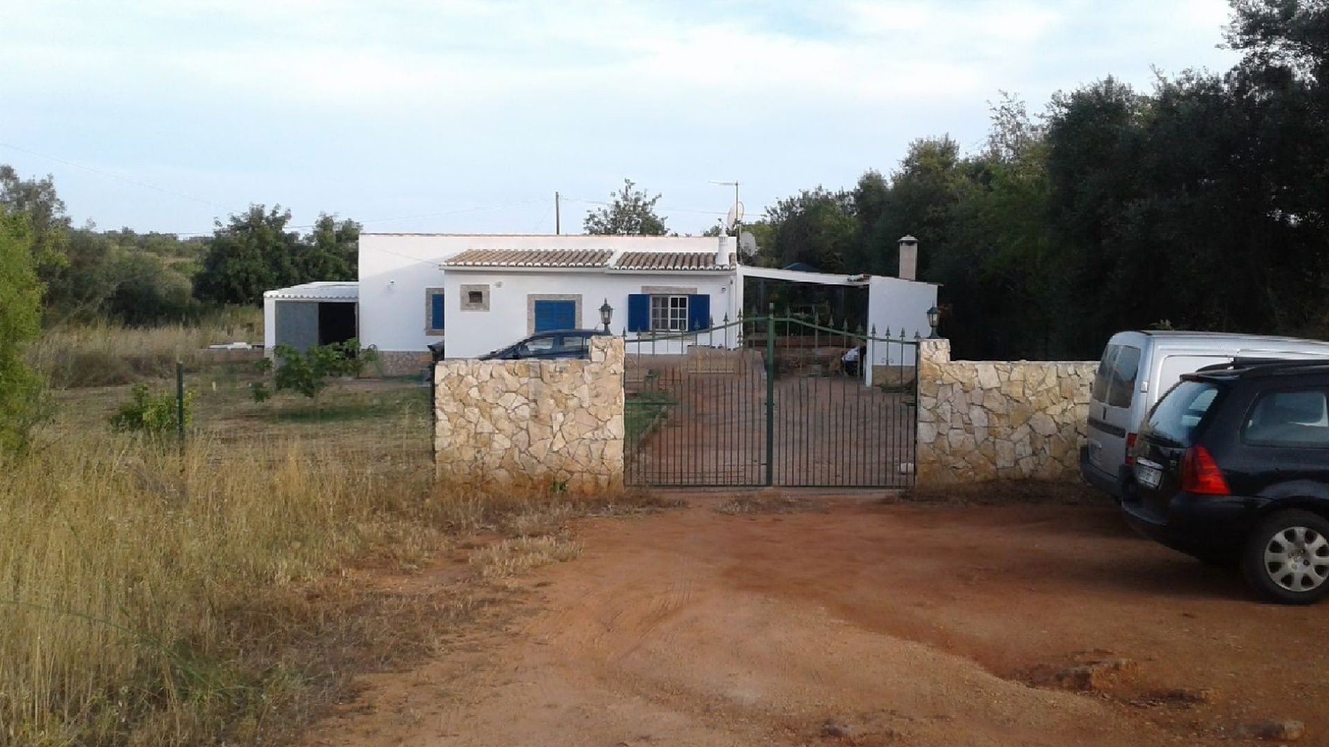 Villa in Barao de Sao Joao - view 1