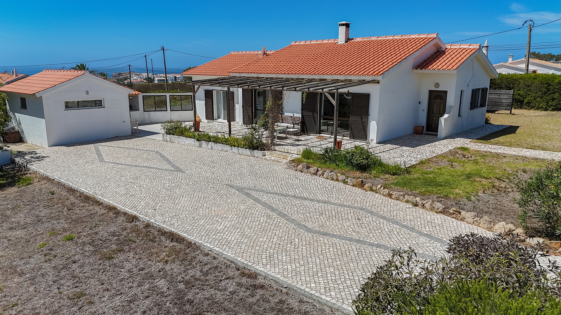 House in Aljezur - view 1