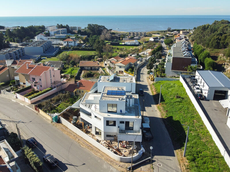Villa in Madalena - view 1