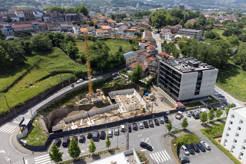 Apartment in Guimaraes - view 1