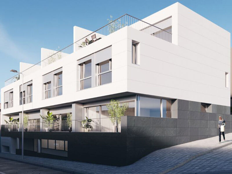 Villa in Senhora do Porto - view 1