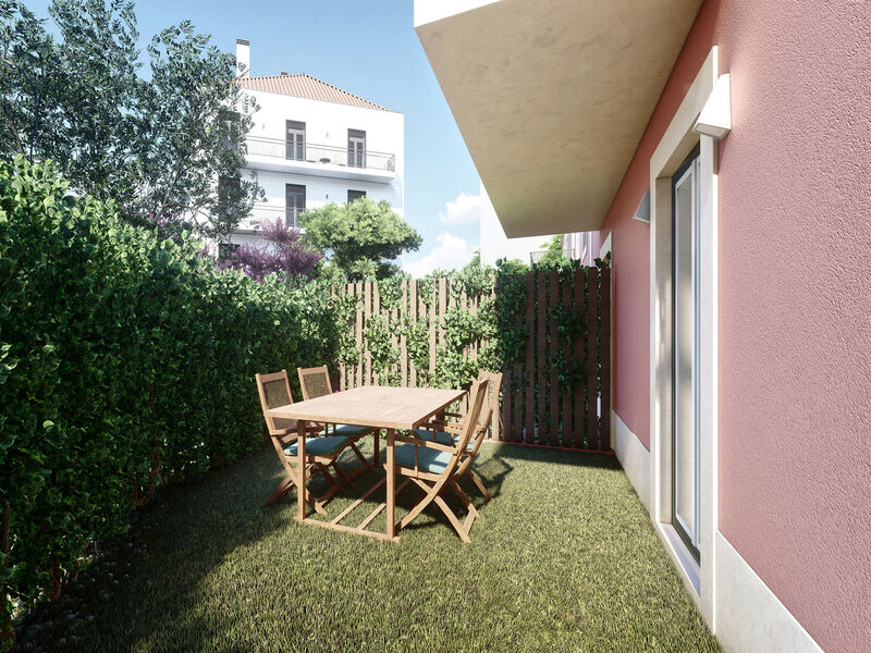 Apartment in Campolide - view 1