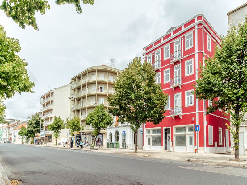 House in Alvalade - view 1