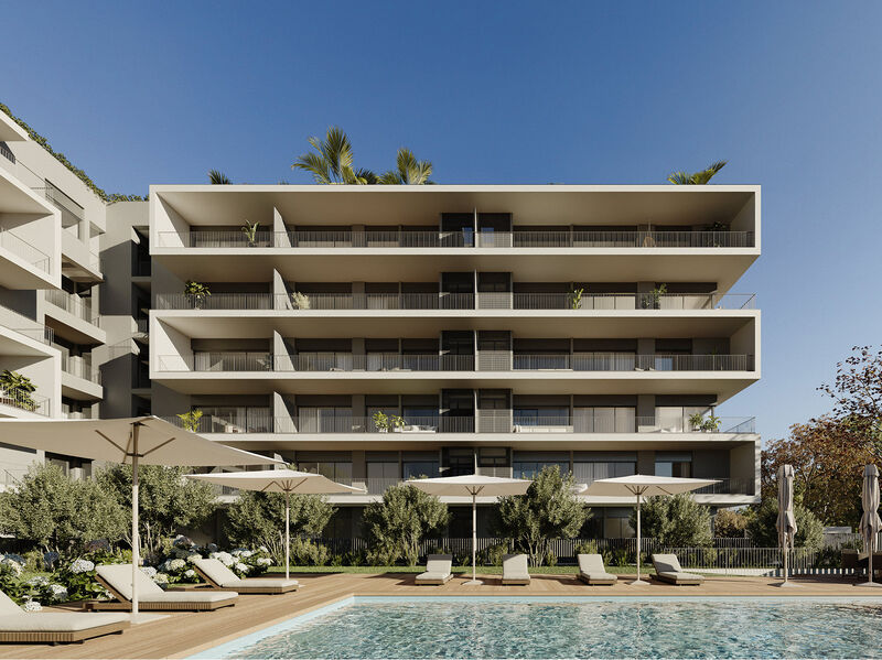 Apartment in Carcavelos - view 1