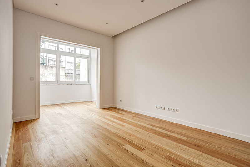 Apartment in Lisbon - view 1
