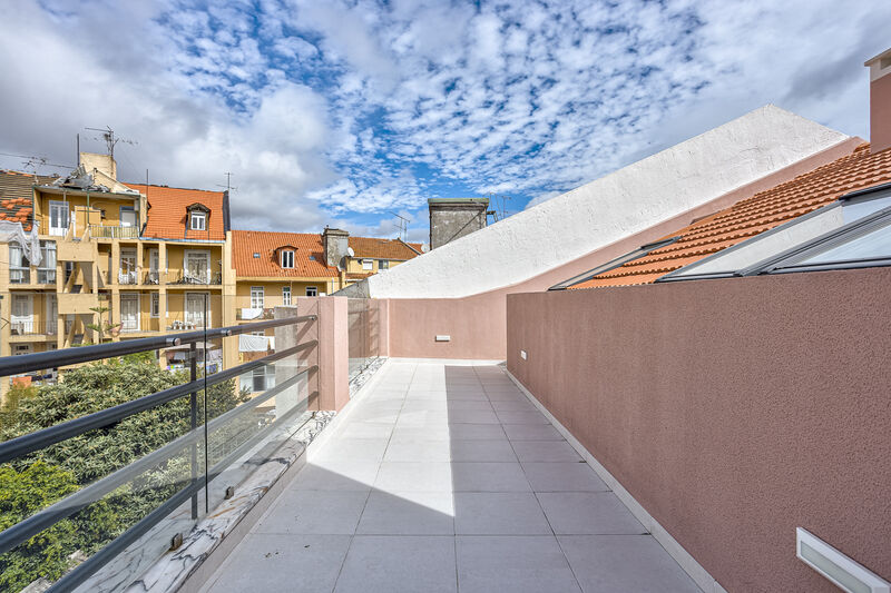 Apartment in Lisbon - view 1
