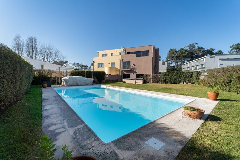 Villa in Senhora do Porto - view 1