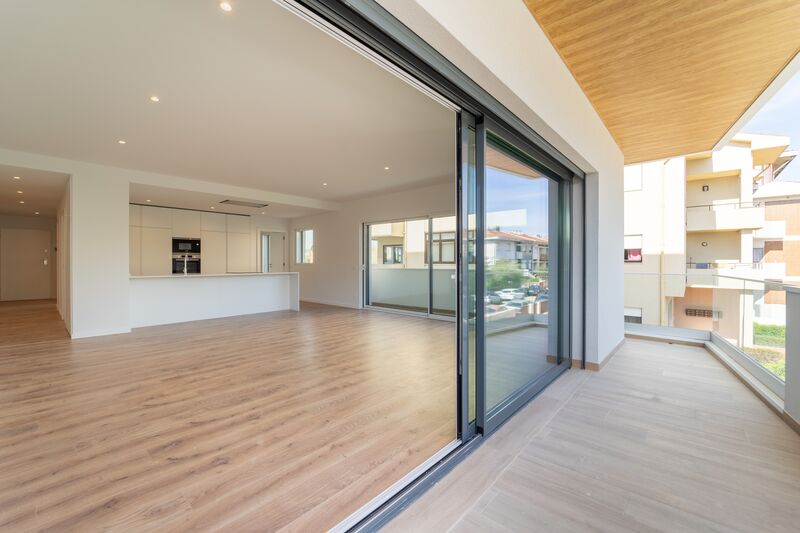 Apartment in Ramalde - view 1