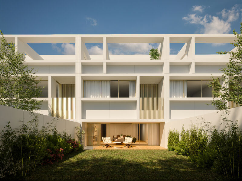 Villa in Lisbon - view 1