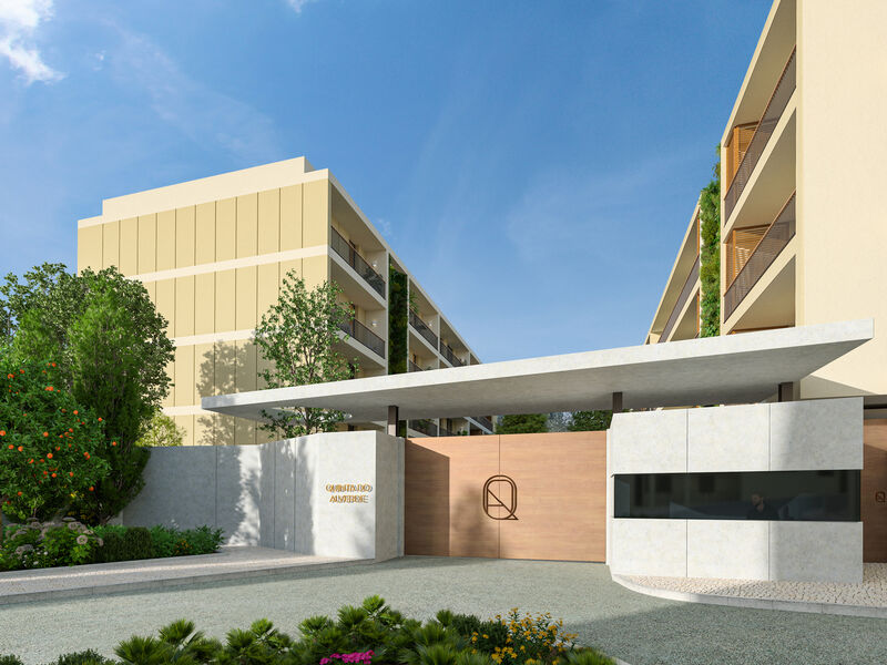 Apartment in Carnaxide - view 1