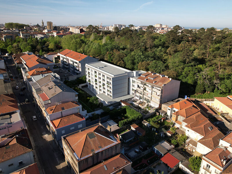 Apartment in Paranhos - view 1