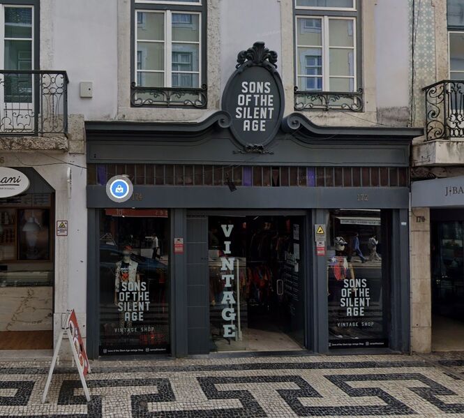 House in Lisbon - view 1