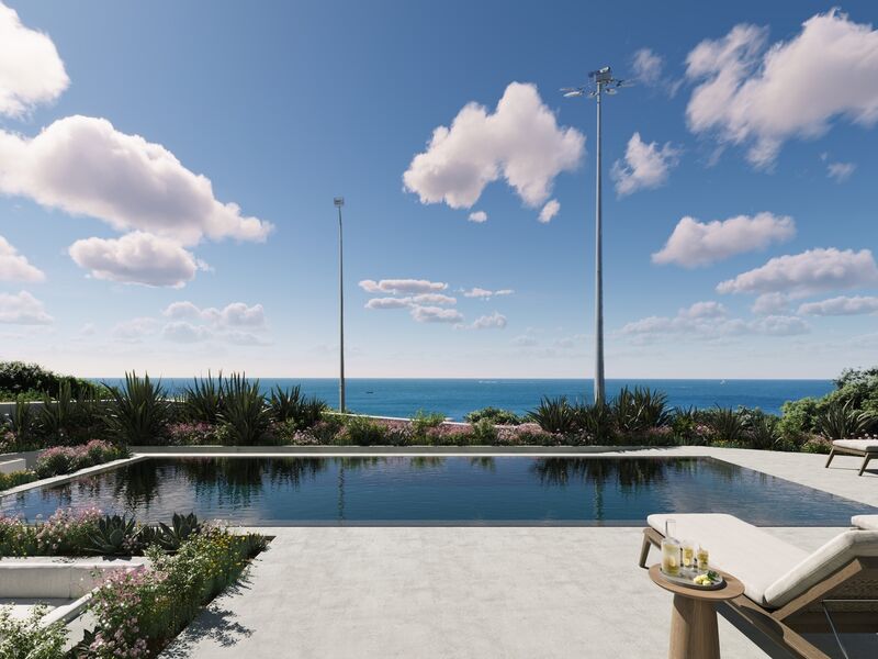 Villa in Estoril - view 1