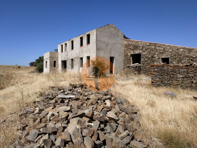 Villa in Alcoutim - view 1