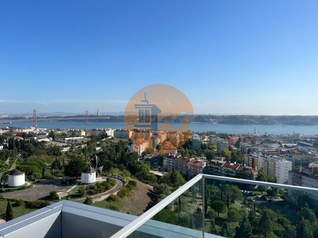 Apartment in Lisbon - view 1