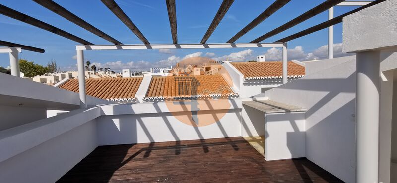 Villa in Lagoa - view 1