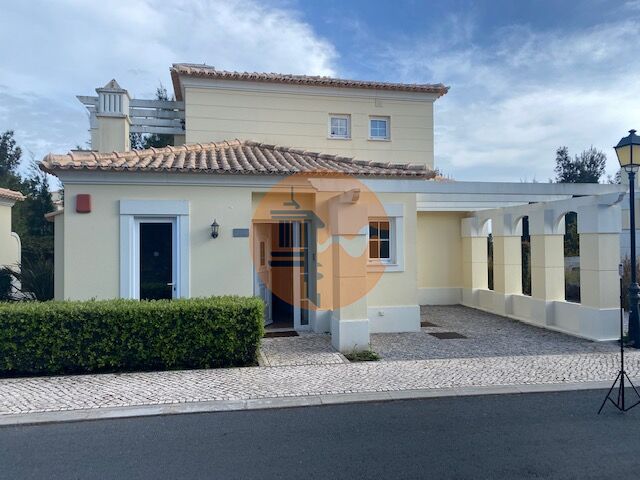 Villa in Castro Marim - view 1