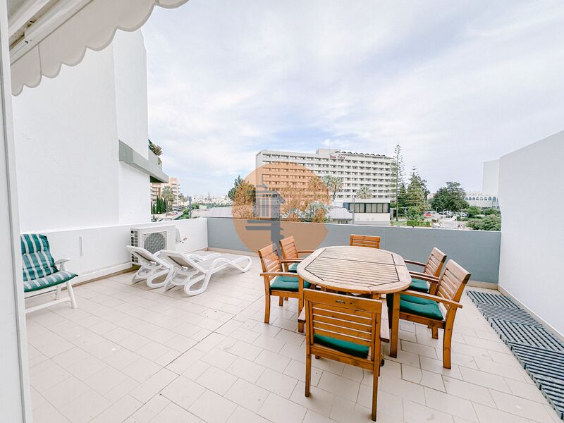 Apartment in Quarteira - view 1