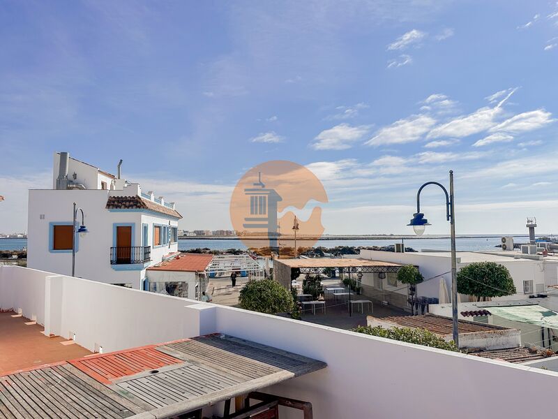 Villa in Hortas - view 1