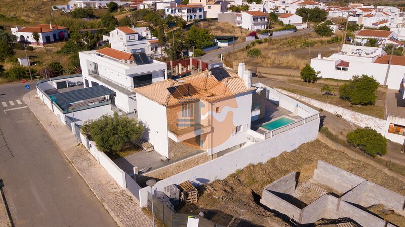 Villa in Castro Marim - view 1